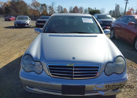 2003 Mercedes-Benz C 230 Kompressor Sport from USA, damaged, VIN WDBRF40J83F384826